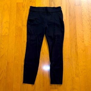 Tahari Black Side Zip False Back Pocket Leggings